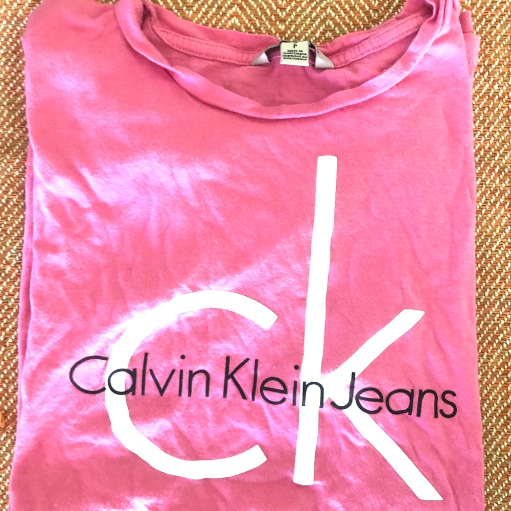 Calvin Klein tee shirt!